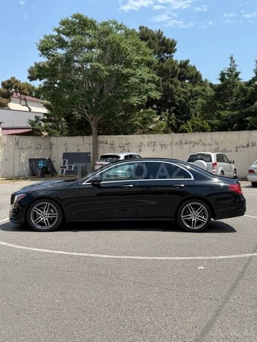 Mercedes E 300-4