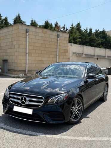 Mercedes E 300-2