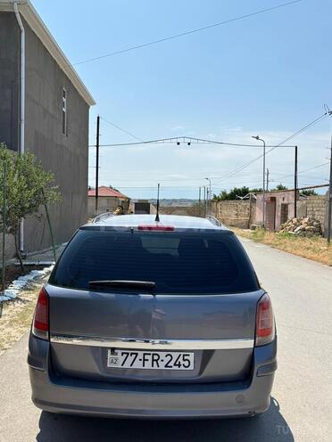 Opel Astra-2