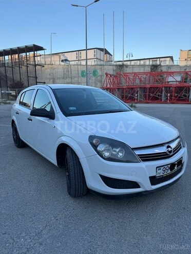 Opel Astra-3