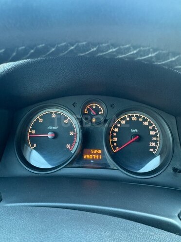 Opel Astra-9