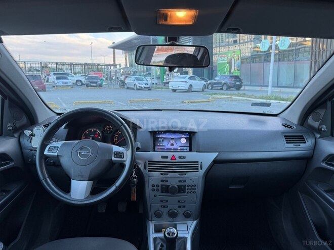 Opel Astra-10