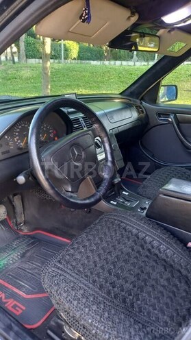 Mercedes C 280-7