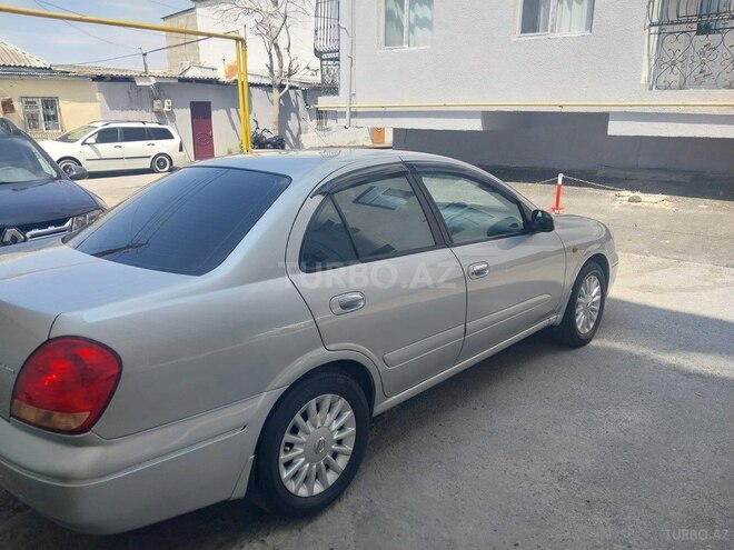 Nissan Sunny-14