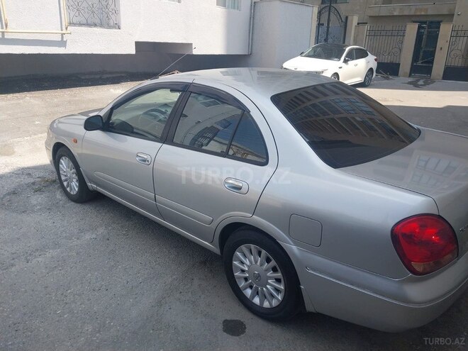 Nissan Sunny-16