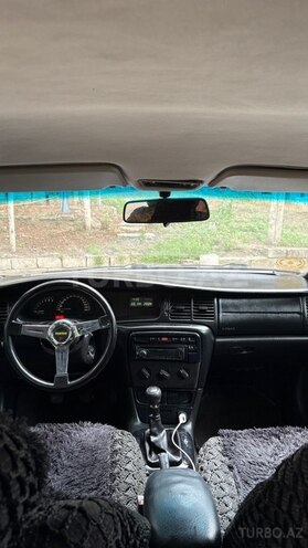 Opel Vectra-7