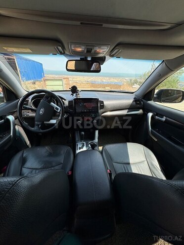 Kia Sorento-5