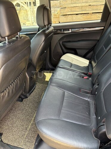 Kia Sorento-6