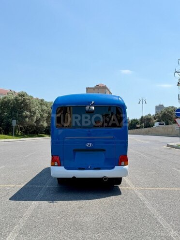 Hyundai County-4