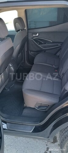 Hyundai Santa Fe-6