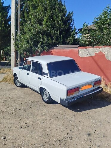 LADA (VAZ) 2107-3