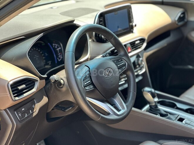 Hyundai Santa Fe-3