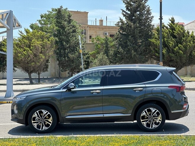 Hyundai Santa Fe-17
