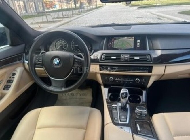 BMW 530-3