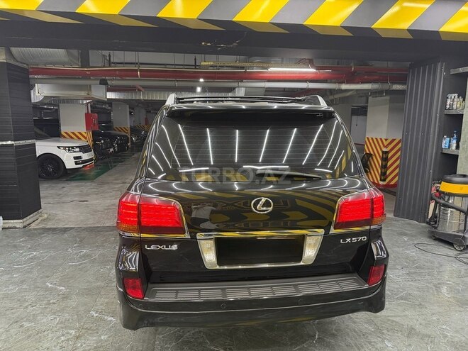 Lexus LX 570-6