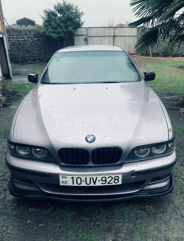 BMW 528-1