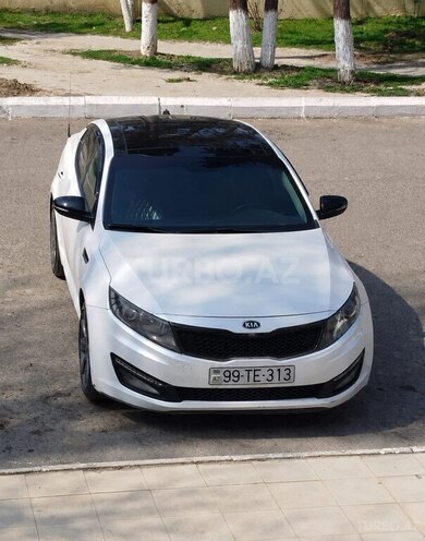 Kia Optima-1