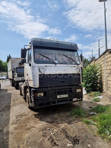 MAZ 643008-1