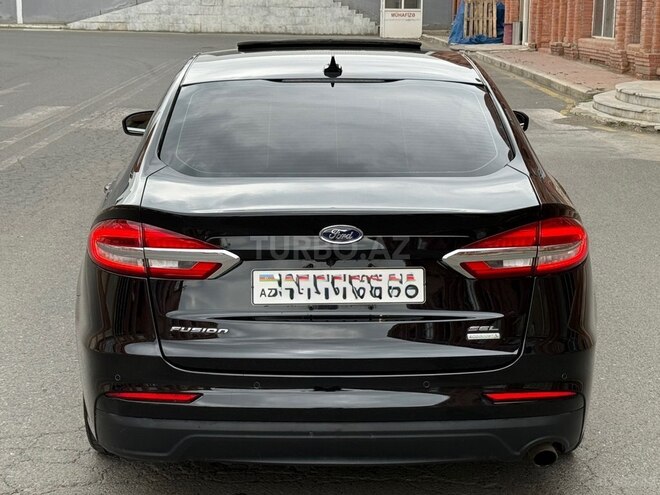 Ford Fusion (North America)-6