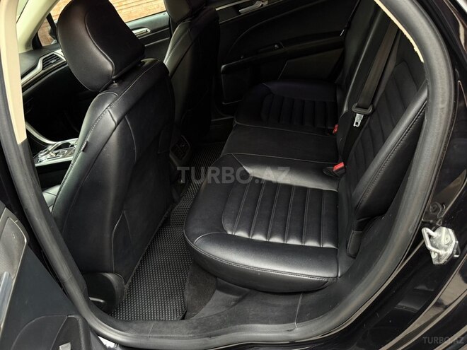 Ford Fusion (North America)-10