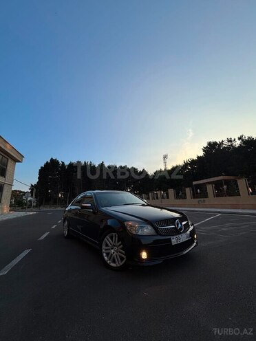 Mercedes C 300-9