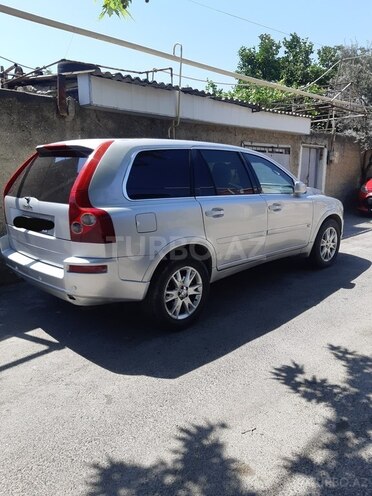 Volvo XC90-2