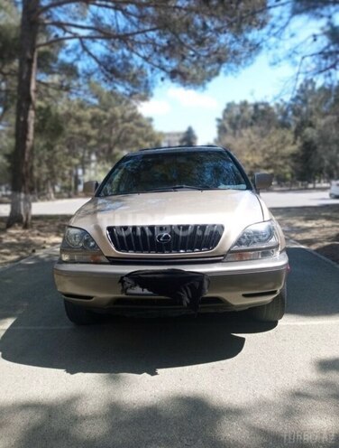 Lexus RX 300-1