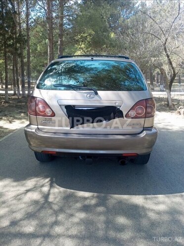 Lexus RX 300-2