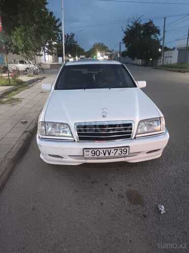 Mercedes C 240-1