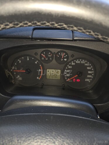 Ford Transit-3