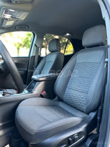 Chevrolet Equinox-10
