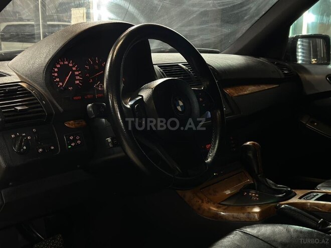 BMW X5-7