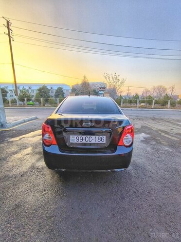 Chevrolet Aveo-4