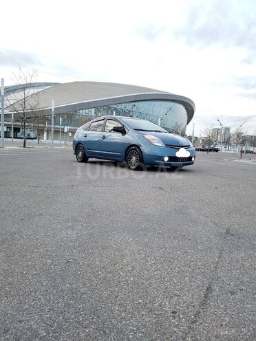Toyota Prius-2