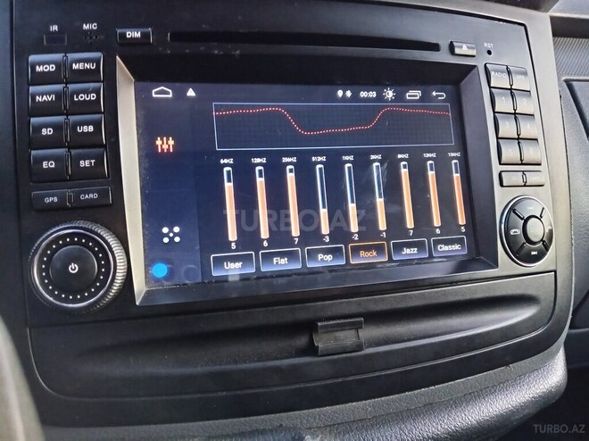 Mercedes Vito 115 CDI-11