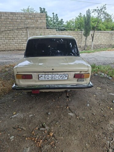 LADA (VAZ) 21011-8