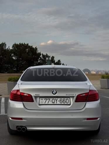 BMW 528-7