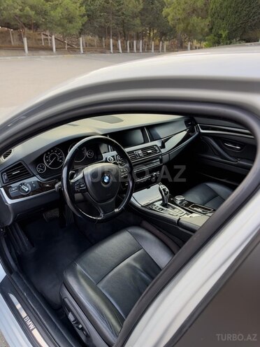BMW 528-8