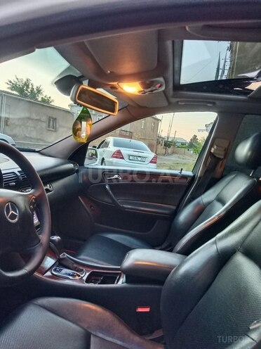Mercedes C 200-4