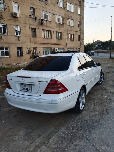 Mercedes C 200-7