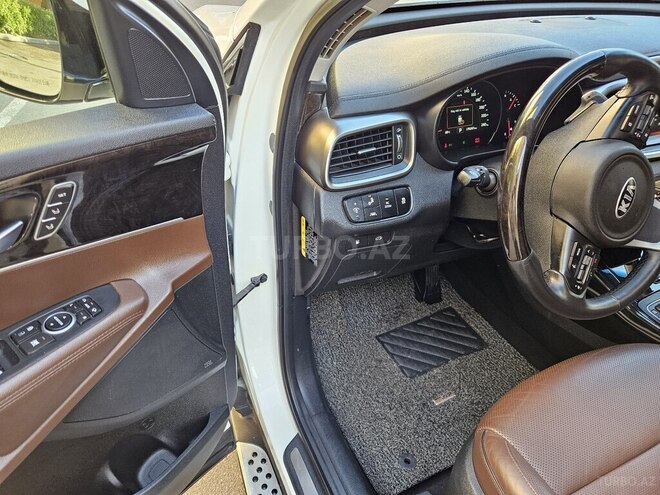 Kia Sorento-3