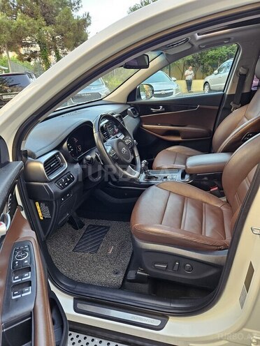 Kia Sorento-6