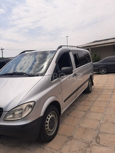 Mercedes Vito 115 CDI-2