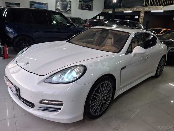 Porsche Panamera-9