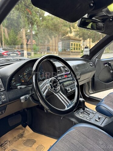 Mercedes C 200-11