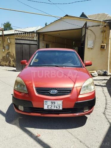 Kia Rio-1