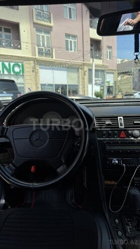 Mercedes C 220-16