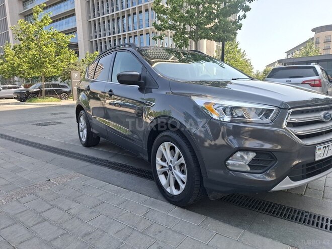 Ford Escape-5