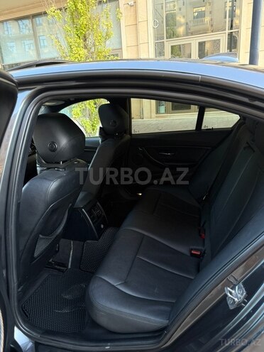 BMW 330-4
