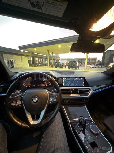BMW 330-9